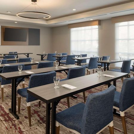 Hilton Garden Inn Fontana Exterior foto
