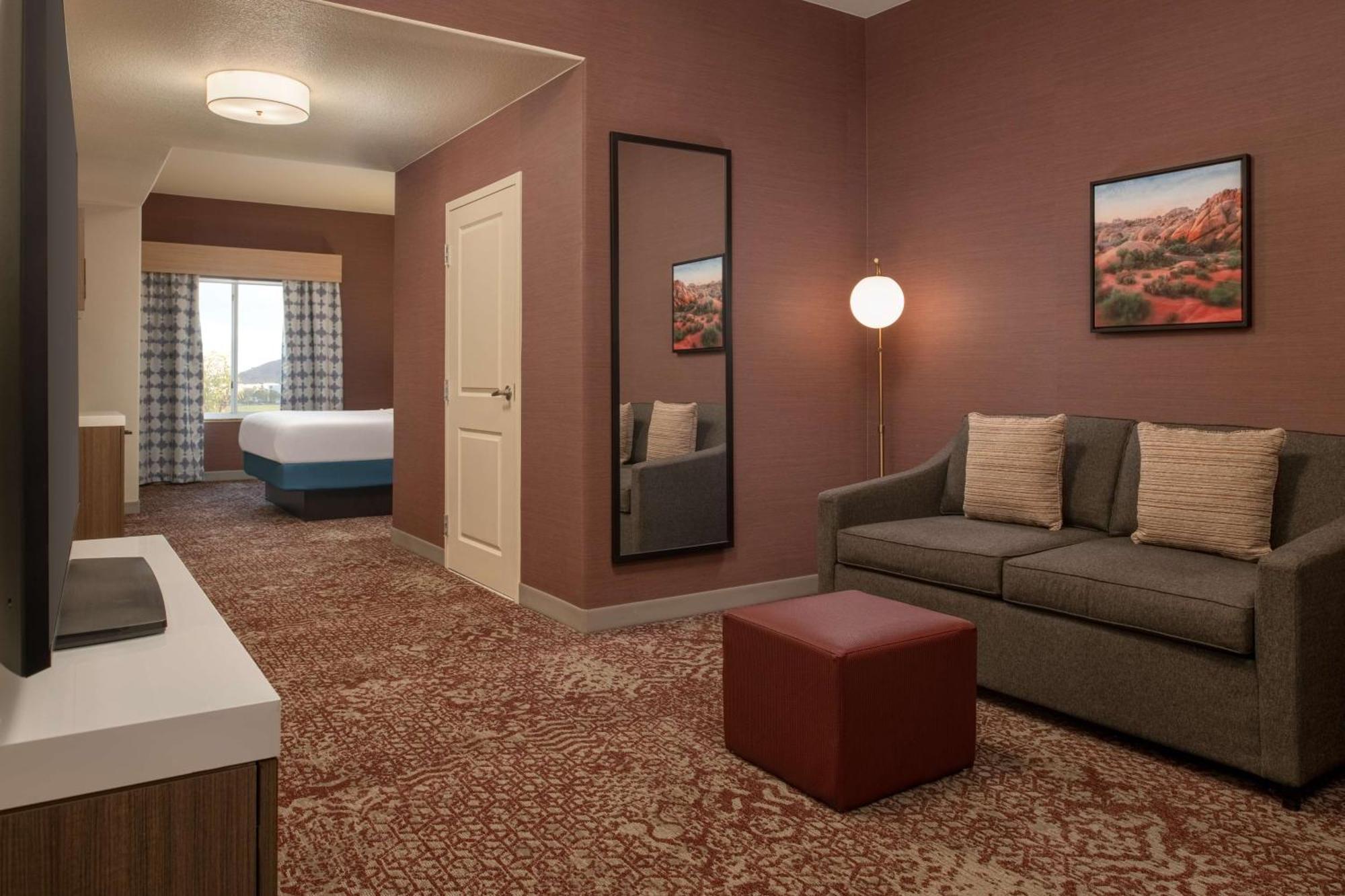 Hilton Garden Inn Fontana Exterior foto